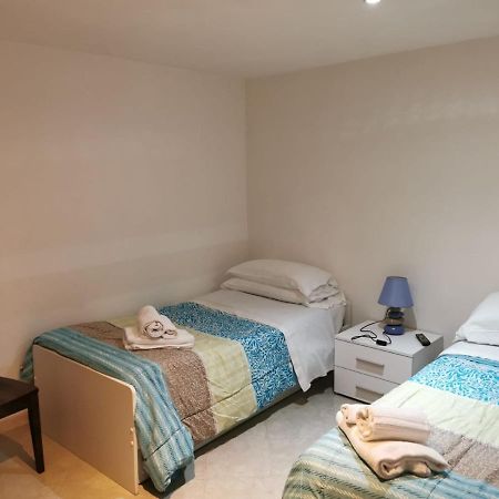 Bed and Breakfast Relais Maria Luisa Locazione Turistica Di Simona Capaccio Fiumicino Exteriér fotografie
