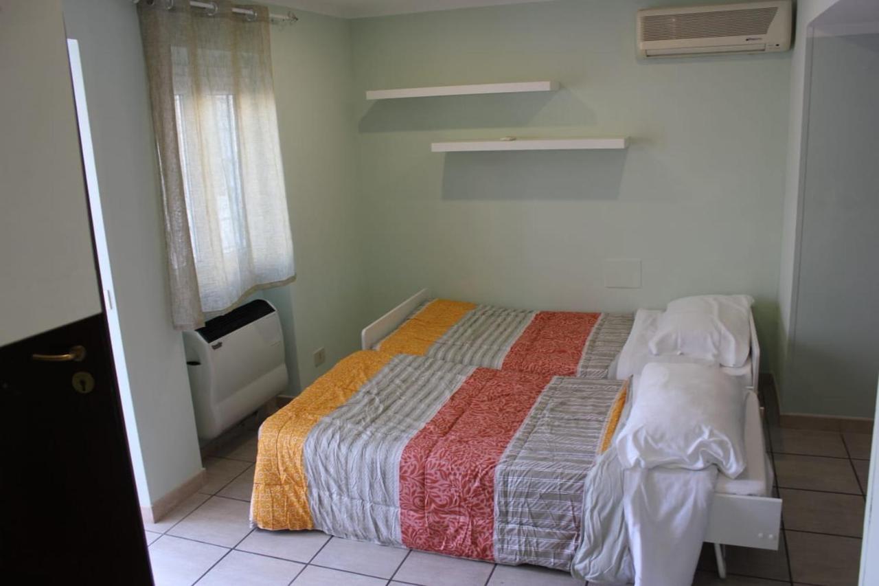 Bed and Breakfast Relais Maria Luisa Locazione Turistica Di Simona Capaccio Fiumicino Exteriér fotografie
