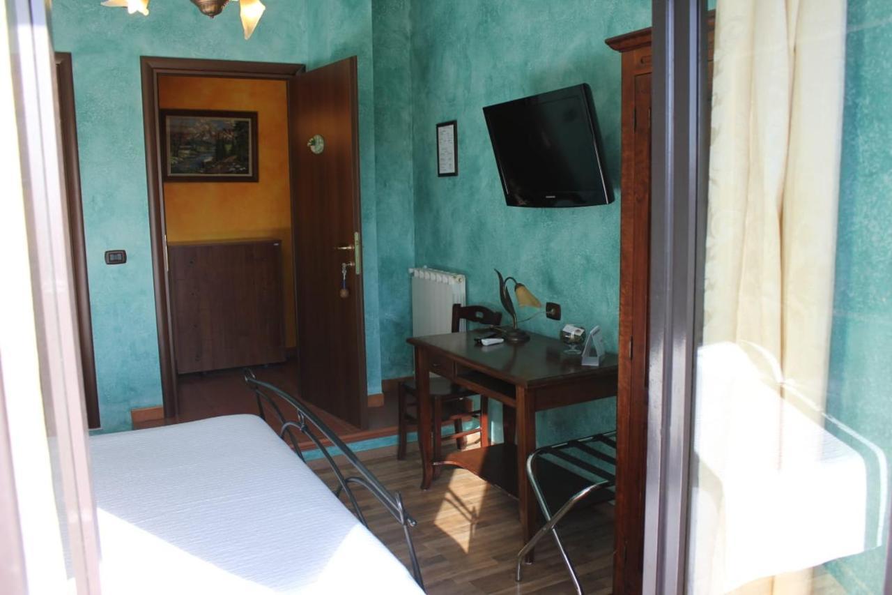 Bed and Breakfast Relais Maria Luisa Locazione Turistica Di Simona Capaccio Fiumicino Exteriér fotografie