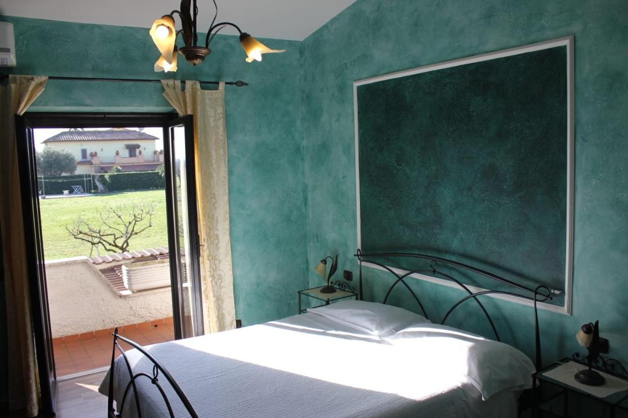 Bed and Breakfast Relais Maria Luisa Locazione Turistica Di Simona Capaccio Fiumicino Exteriér fotografie