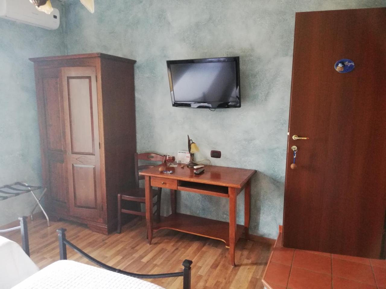 Bed and Breakfast Relais Maria Luisa Locazione Turistica Di Simona Capaccio Fiumicino Exteriér fotografie